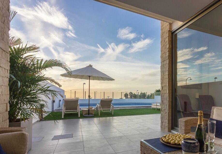 Villa White Whale أذيخي المظهر الخارجي الصورة
